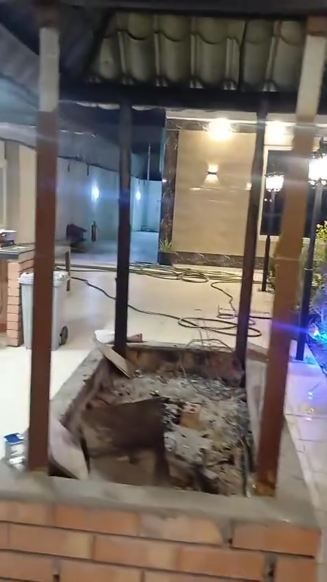 � منتجع غزل… وناسة وراحة بكل مكان! 🌴
إذا تريد تقضي يوم حلو ويغيّر جوك، فوجهتك منتجع غزل. ✨

🏊‍♂️ مسبح نظيف وممتع للكبار والصغار.

🎠 ألعاب أطفال حتى يعيشون أحلى أوقاتهم.

🌿 جلسات مريحة وأجواء عائلية هادئة.

☀️ مكان مثالي للراحة، واللمة، وصنع أجمل الذكريات.

لا تفوّت الفرصة، وخلي يومك مختلف في منتجع غزل.

بلد📍 أهلاً وسهلاً بالجميع، ننتظركم بكل محبة. 🌹

 وتساب (***********)( ***********)
