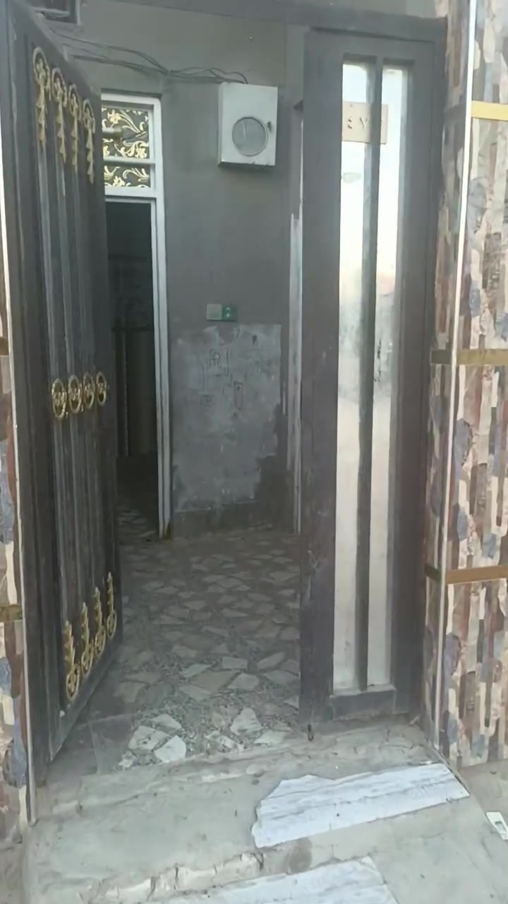 يالله يارزاق 🏣دار زراعي البيع
🏠بيت للبيع 70متر م  🏣  البيت فارغ 

اساس صب سقف صب البيت نضيف كلش 

طابوزراعي مشمول بالتطويب ومرقه من البلديه

كوفه. حي ميسان مدرسه تل زعتر شارع الزوار

 قرب متنزه جنات الكوفه 
 

ألرضيه كاشي   سراميك كامل من كلشي بيت كلش نضيف 

يحتوي ع غرفه  وستقبال وصاله ومطبخ وتخاريج داخليه وخارجيه  
ا
التفاصيل تصل *********** وتساب.
