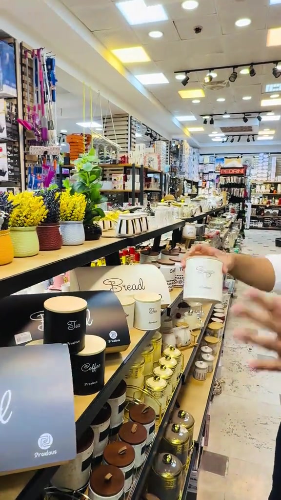 سيت حافظة بهارات مع حافظة صمون ومعجنات – ترتيب وأناقة لمطبخك 🌿🥖 اجمع بين العملية والأناقة مع سيت حافظة البهارات وحافظة الصمون والمعجنات، المصمم للحفاظ على بهاراتك ومخبوزاتك مرتبة وطازجة، مع تصميم عصري يضفي لمسة مميزة على مطبخك ‏‎العنوان: زيونة – قرب صالون سامو ومركز الشابندر ‏‎💬 راسلنا مباشرة على الواتساب واحجز طلبك الآن 👇 ‏https://wa.me/9647710090950 ‏‎📲 خدمة الزبائن: *********** ‏‎📞 للشكاوى: *********** ‏‎📱 حمّل تطبيق فيلا واطلب بكل سهولة: ‏‎🤖 أندرويد: ‏https://play.google.com/store/apps/details?id=com.clicklive.villa ‏‎🍎 آيفون: ‏https://apps.apple.com/app/id1600558235 ‏‎🚚 خدمة التوصيل متوفرة: بغداد – جميع المحافظات ‏‎🔥 سارع قبل نفاد الكمية! ‏‎#عروض #ترند #خصومات #تخفيضات #منزلية 
