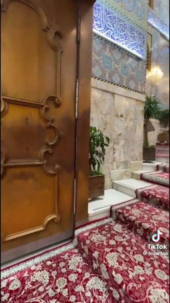 أن شاء الله زيارتنا يوم الجمعة إلى كربلاء مرجع الانطلاق الساعه الثامنه ونص مساء العودة بعد صلاه الصبح للحجز الاتصال بنا ***********خدمه الزوار شرف لنا
