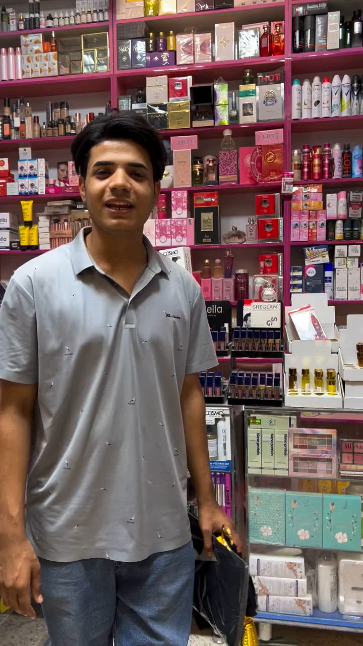 وصول دشداشة بناتي قماش كشمير درجة أولى😍
سعر القطعة 3الاف دينار 😍كلوش يخبل 
سواد يجنن وخامة بارده😍القياس يلبس من سنة الى 8سنوات قياس 12-14-16-20-22

كوزمتك ريتال الماركات العالمية والأصلية فقط 
‏‎التميز عنوان المصداقية 🔥
‏‎🔸 العنوان الديوانية حي الوحده الثانيه قرب جامع الامام الرضا ع
‏‎🔸 يوجد توصيل داخل مركز الديوانية ولجميع محافظات العراق  
‏‎🔸 للحجز رقم الهاتف 📞 ***********
‏‎🔸او مراسلتنا على البيج
‏‎🔸#كوزمتك_ريتال
‏‎🔸 تجهيز العرائس بأسعار مناسبة
‏‎🔸 تجهيز صالونات التجميل #اكسبلور #العراق #كوزمتك_ريتال_الديوانية
