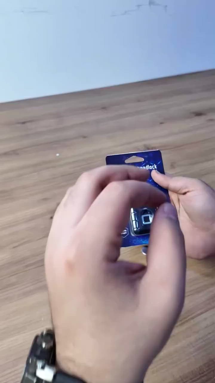 السلام عليكم ورحمه الله وبركاته
🔒😎

ملّيت من ضياع المفاتيح أو نسيان الرقم السري؟

هذا قفل البصمة الذكي يحل مشكلتك 👆

✔️ يفتح ببصمتك بـثانية وحدة

✔️ تخزّن بيه لحد 20 بصمة

✔️ مقاوم للمَي والغبار

✔️ بطارية تدوم سنة كاملة وتتبدل بسهولة

حماية سريعة، عملية، وما تحتاج لا مفتاح ولا تعقيد ✨

السعر 21 الف قفله ما بي اي مجال 🌹
الي يحب ي طلب كميه محدوده


**إذا كنت صاحب هذا الإعلان وتريد حذفه لأي سبب، رجاءا أرسل رسالة إلى الدعم الفني**