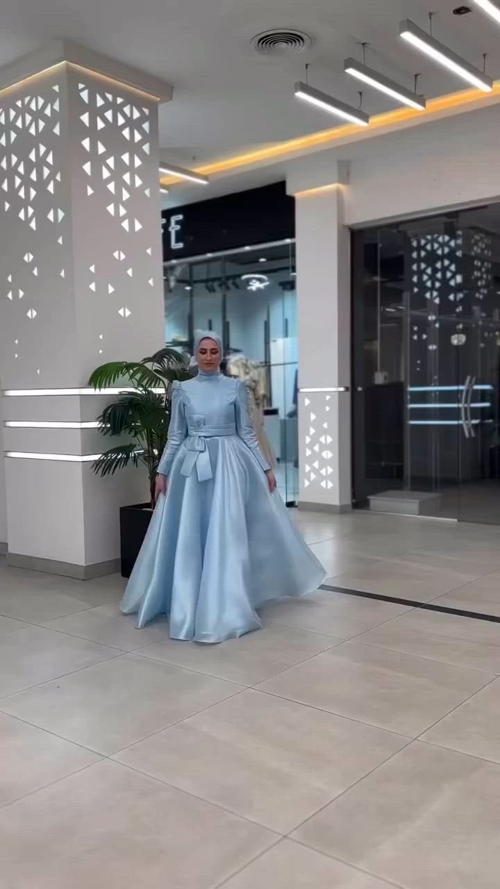 مرحبا حبايب فستاني للبيع 🩵🩵🩵
اشتريتة  من بونت لايف اللي بالمنصور ب ٢٠٠ 💸 الف ملبوس مرة وحدة قياس ٤٠ 
يجنن كلش بالحقيقة ومستور والنفشة مالتة كلش بيرفكت وحلوة 
قماشة اوركنزا 
اريدة ب ١٥٠ قفل 🔒 
اللي تحب تشتري تدخلي خاص ❤️


**إذا كنت صاحب هذا الإعلان وتريد حذفه لأي سبب، رجاءا أرسل رسالة إلى الدعم الفني**