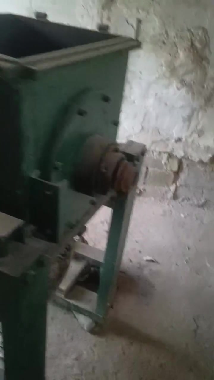 معمل ليف مبرده لل بيع كامل ***********
