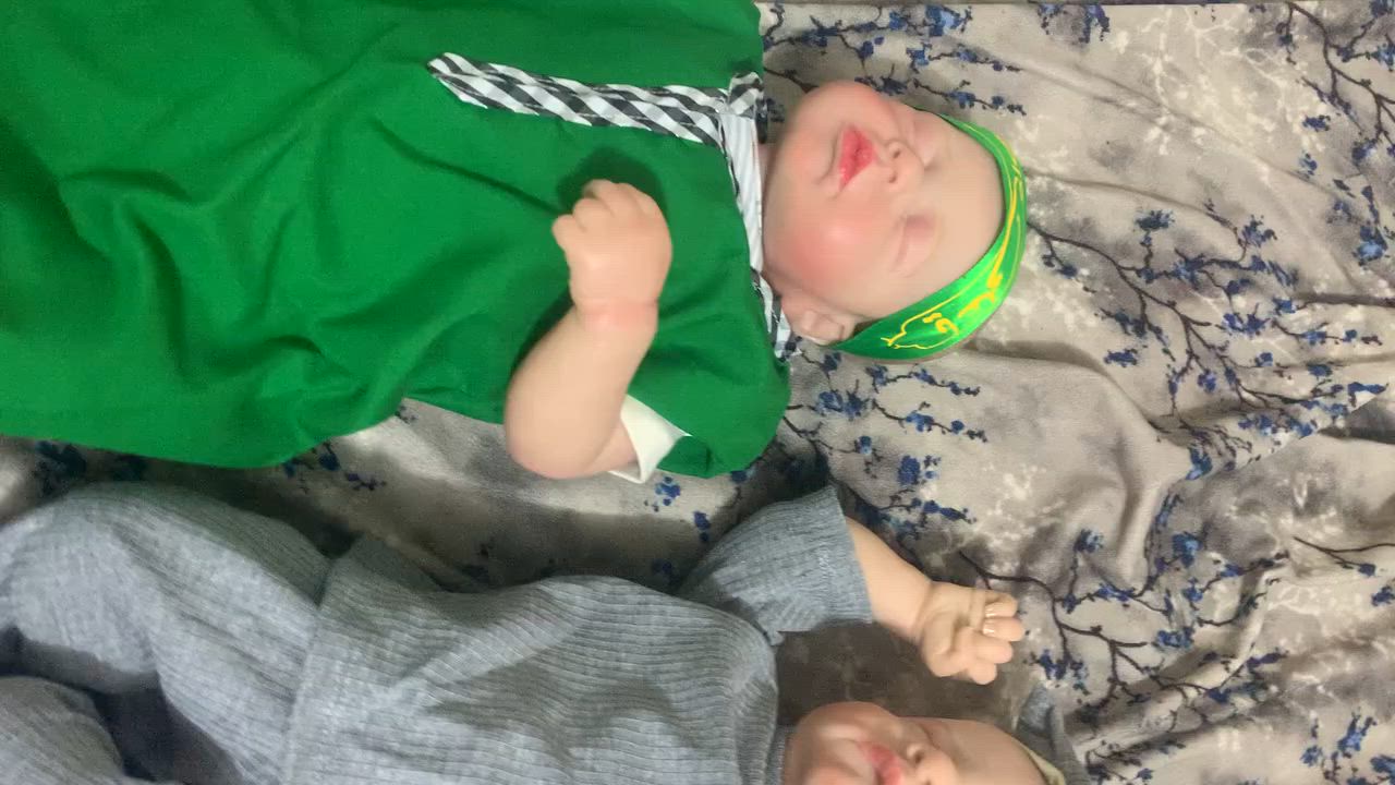 للبيع ولد + بنت الوحدة ب 50 ملامح حقيقي وزن ثقيل سلكون طري


**إذا كنت صاحب هذا الإعلان وتريد حذفه لأي سبب، رجاءا أرسل رسالة إلى الدعم الفني**