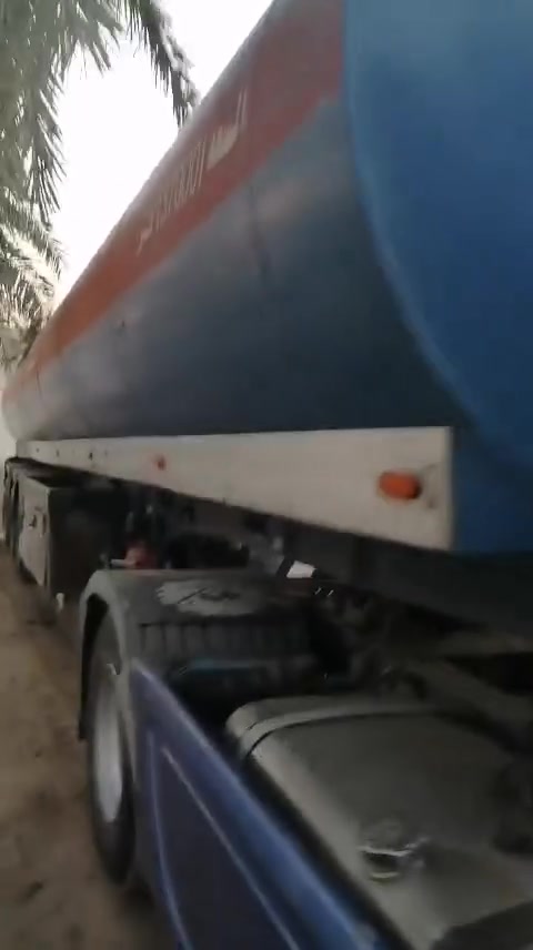 السلام عليكم اكتروز للبيع شمعة مديل 2002 العنوان بابل القاسم الاستفسار لانتصل على الرقم***********
