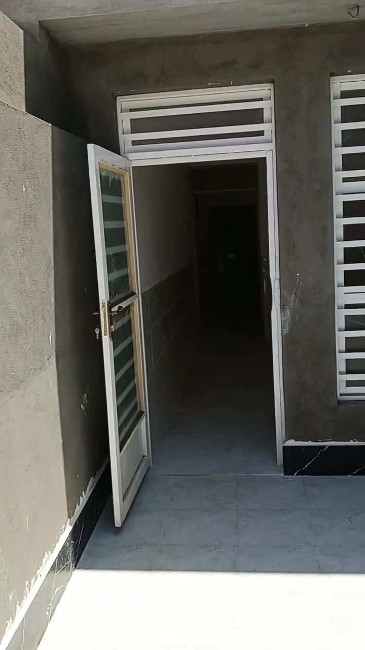 بسبب الوعود بيت تسليم مفتاح قرب فلكة العلماء المساحه ١٠٠م يحتوي على استقبال ومطبخ وصاله وغرفة نوم الطابق الثاني غرفة نوم وصاله مقدمه ١٧ مع لمجال ***********
***********
