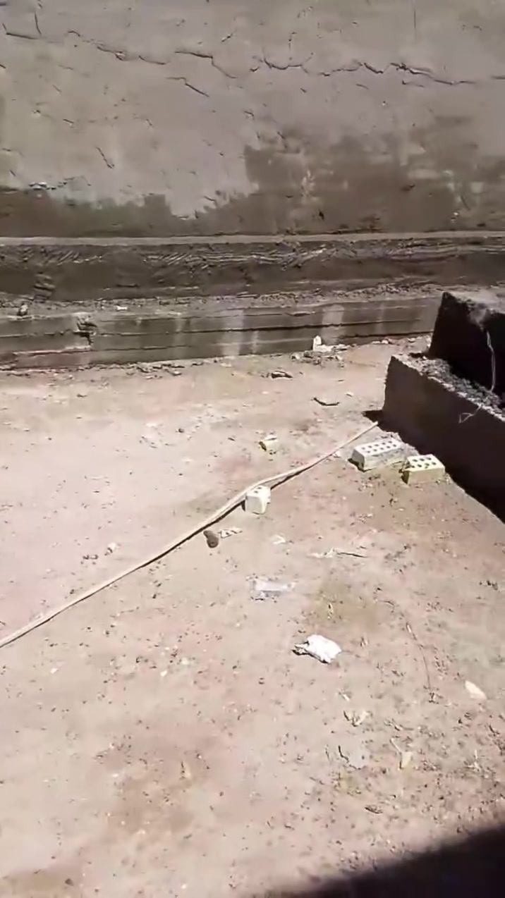 خلفه بناء بلوك  وطابوك متفرغ حالين العمل قطعي او عل الدبل
التزام بالعمل عداله للبناء 100%
للتواصل مراسله خاص او لاتصال او واتساب مفتوح
***********///***********
ابو يزن،،،،الله يرزق الجميع
