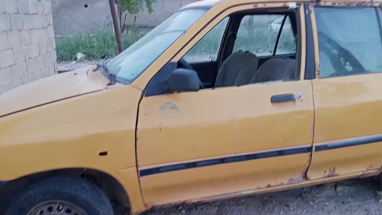 سلام عليكم سياره رقمها عماره صدامي سنويه موجوده كيره مكينه خير من الله برانكيت نضاف لا تعمير بيهن ولا خياس سياره عضمه حلوه عوزه بس عقل ونتركت سياره محد صلحه توايره جداد بس نازلات سياره شو متروكه بيعك كوم حديد تكفلك بس من سرقه وطلب ‏‪***********‬‏ مكاني بناصريه بشطره سعر 500 الف وبيه مجال
