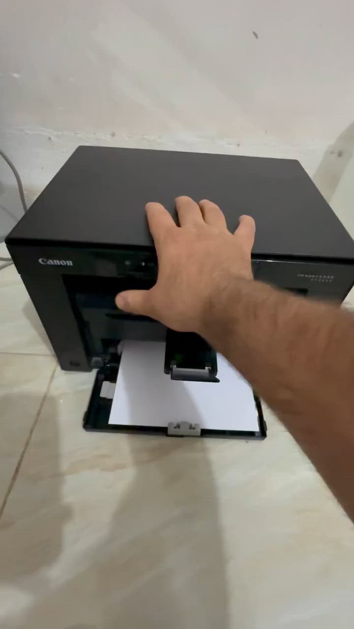 طابعه كانون mf3010
طابعه جديده بمعنى الكلمه استخدام جدا قليل ابيض واسود احبار ليزريه كاترج سعره 10 يطبع قريب ال2000 نسخه او ممكن تعبئه حبر ب5 يطبع كذلك 2000 نسخه  السعر 160 الف مكاني بابل الحله البكرلي


**إذا كنت صاحب هذا الإعلان وتريد حذفه لأي سبب، رجاءا أرسل رسالة إلى الدعم الفني**