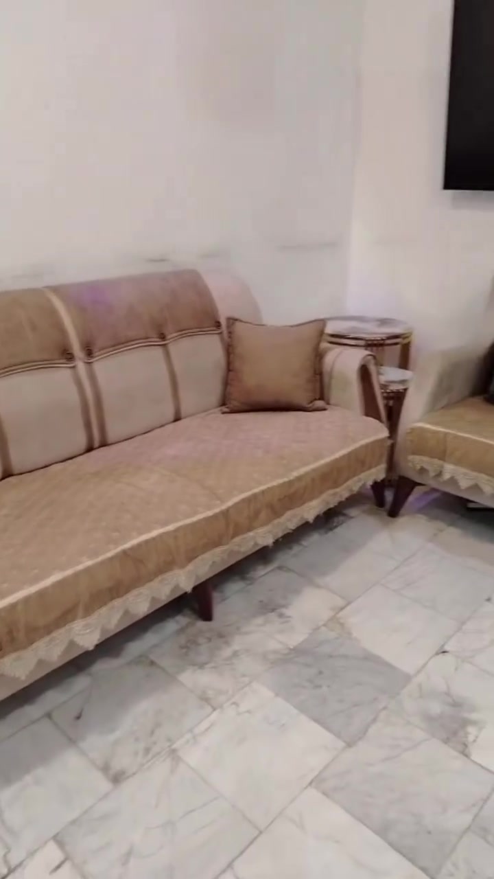 للبيع الاتصال على الرقم. ***********
