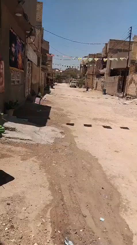 بيت للبيع 100متر مربعه عشره في عشره البلديات الضباط الثانيه   الزراعي خدمات كامله مجاري جديده ومي وتبليط. قيد الانشا  كاصين لفرع  لبيت خيرمن الله مابي نقص السعر80 الفرع عرضه ثنعش متر للستفسارعلرقم لو الخاص***********
