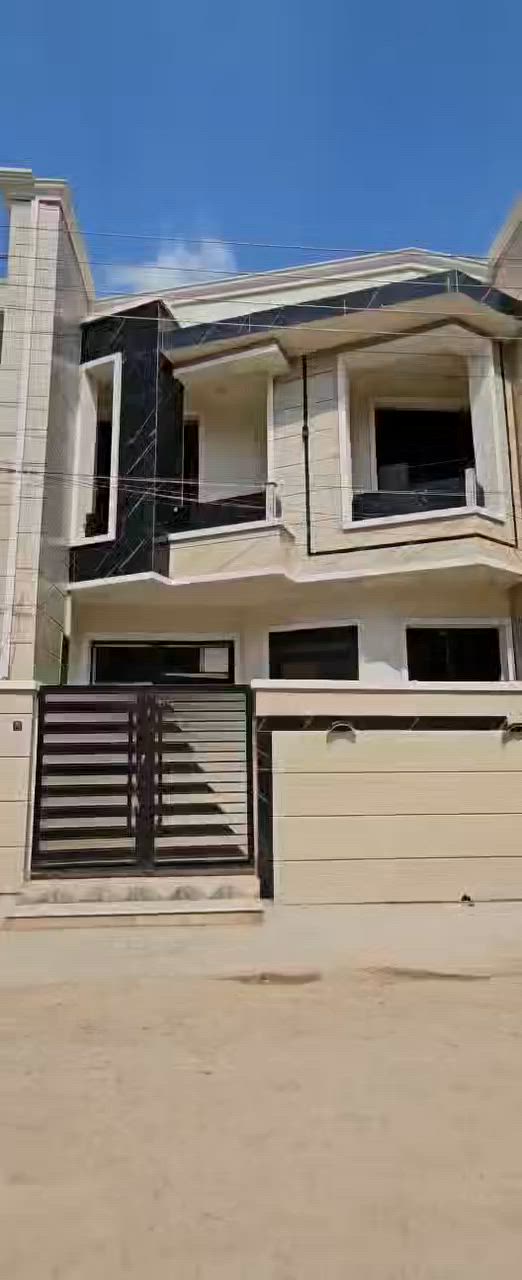 ‏‎ بناء طابقين  حديث 100
‏‎  يحتوي البيت. على 3 نوم- -استقبال -حمامات عدد 2- صالة- ومطبخ]   
‏‎  البيت شغل درجة اولى   
‏‎مع خدمات
‏‎ طابو زراعي  قرار محكمه سند 25
‏‎العنوان #بغداد #الدوره مدخل #البوعيثه   مجمع الحليم
‏‎للاستفسار  ع سعر او الاتصال ع الرقم
 ‪***********
