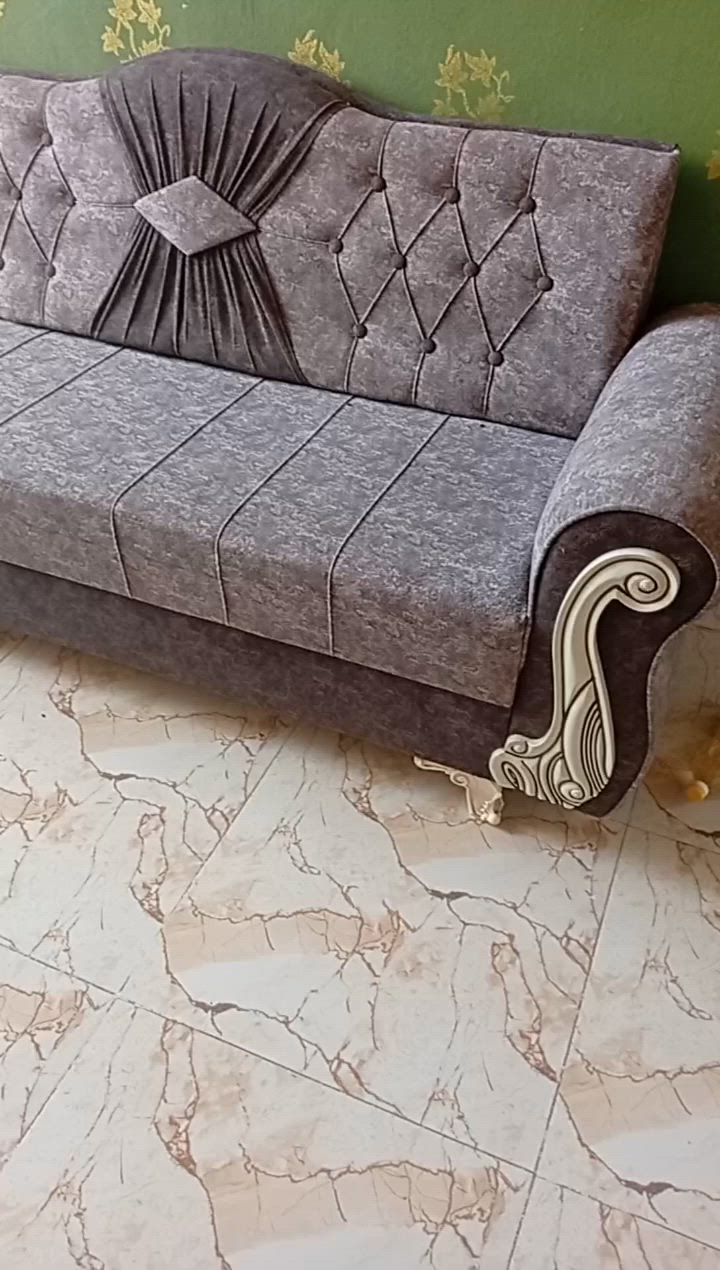 ديوان بدون ضرر عشر مقاعد ***********
