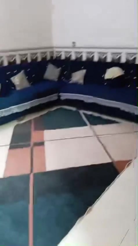 ‏سلام عليكم البلديات الضباط الثاني شارع 20 مقابيل أسواق الحجي للبيع كامل🏠￼ ***********
