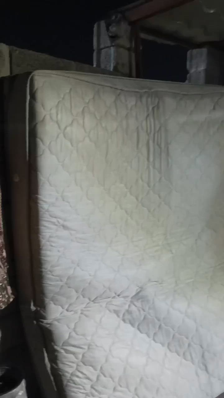 دوشك نفرين مستعمل نضيف للبيع سعره 60 للحجز 7773532221


**إذا كنت صاحب هذا الإعلان وتريد حذفه لأي سبب، رجاءا أرسل رسالة إلى الدعم الفني**