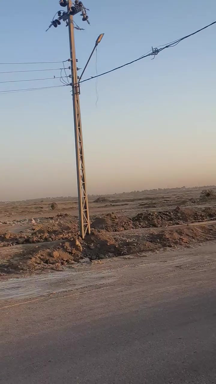 🔥إعلان بيع–أراضي"حي القضاة" الثاني / الزنبرانية ⚖️🏗️ 🔥
فرصة حقيقية للراغبين بالسكن المضمون والاستثمار الذكي ضمن تخصيصات مجلس القضاء الأعلى
📍 الموقع:
حي القضاة – منطقة الزنبرانية
📐 المساحات المتوفرة:
100م² – 150م² – 200م² – 300م²
✔️ نوع البيع: وصولات تخصيص رسمية
✔️ الوصل باسم الموظف
🚧 الأعمال الجارية حالياً بالموقع:
▪️ مسوحات فنية دقيقة
▪️ تقطيع وتنظيم البلوكات
▪️ تخطيط حديث يشمل خدمات ومناطق خضراء
▪️ تجهيز البنية التحتية وبوابة وسياج أمني للمجمع
🛡️ الضمانات القانونية:
✔️ عقد مكاتبة مشروط يحفظ حقوق الطرفين
✔️ كمبيالة مصدقة لدى كاتب العدل
✔️ تنظيم العقد في بيت البائع 

🚀 ليش تشتري الآن؟
▪️ سعر مناسب جداً (فرصة لقطة) قبل ارتفاع الأسعار
▪️ منطقة صاعدة بقوة وقيد التطوير
▪️ المساحات الصغيرة مثالية للاستثمار السريع أو البناء الاقتصادي
📞 للتواصل المباشر:
*********** (مراسلة واتساب)
