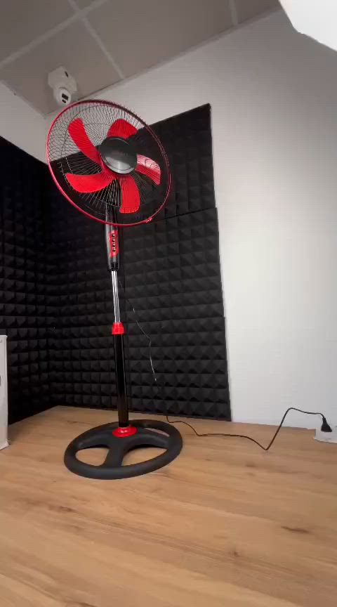 مروحه عموديه السعر 40,000 مع التوصيل اطلبها هسه ❤️ للطلب واتساب ***********
الجو صار نار ومحتاج نسمة هواء باردة تبرد عليك بيتك أو مكتبك؟ ☀️🔥

مروحة بهارات العمودية 16 إنج وصلت لتغير جو الغرفة بلحظات! 🌬️

تصميم فخم باللون الأسود والأحمر مع 5 شفرات لدفع هواء جبار 🦾

المروحة تشتغل بصوت هادئ جداً وماطور اقتصادي يصحى وياك ب40 واط بس ✨

بيها 3 سرعات مختلفة مع ميزة الدوران الأفقي واسع الزاوية لتغطية الغرفة ✨

ارتفاعها قابل للتعديل لحد 120 سم مع قاعدة دائرية ثابتة تمنع الاهتزاز 💎

اطلبها هسة واستمتع بأقوى تبريد وانتعاش بأقل سعر.! 👇
