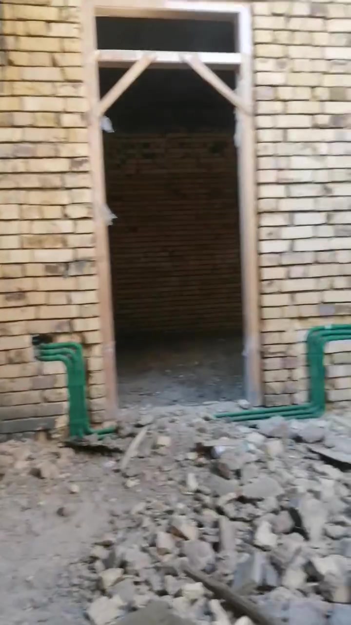 سلام عليكم اي بيت عدك وتحتاج  عمال يمي  بكاني ناصريه   هذا رقمي وعمال عدي يكلون لحديد*********** اي شي عدك خبرني بل خدمه
