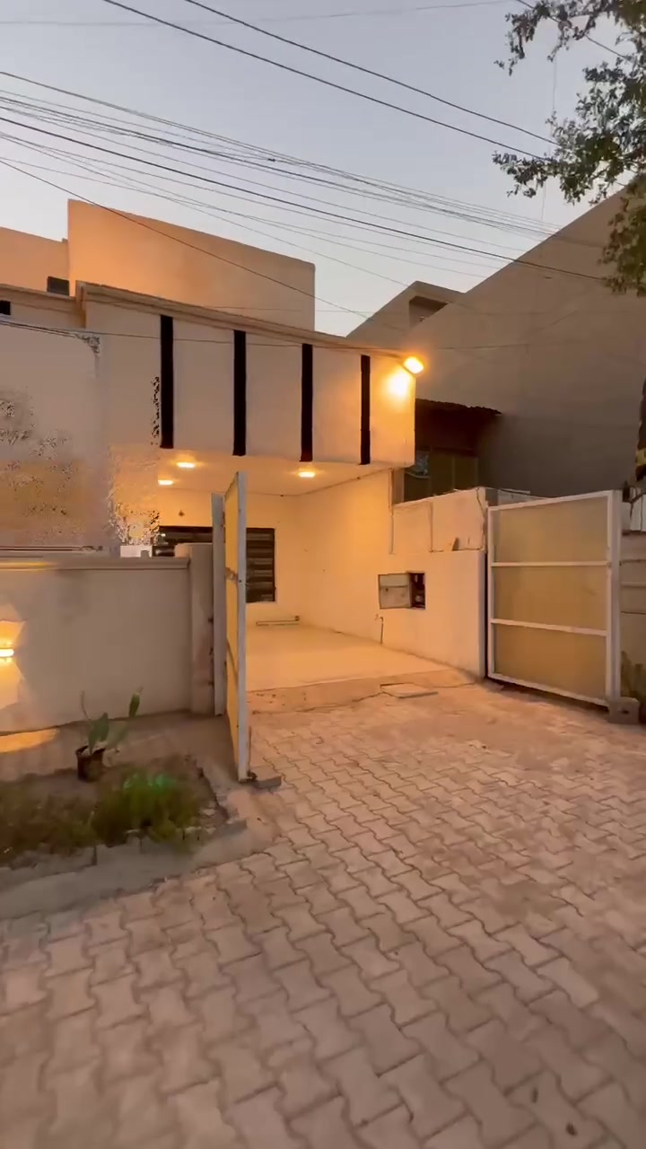 مقر شركة كامل ومؤسس بأرقى الديكورات والتجهيزات الحديثة، بموقع تجاري مميز ونشط جداً في بغداد - منطقة الشعب.
المكان لبيع كه اثاث ترميم  هوه ليه إيجار مجهز بالكامل ولا يحتاج إلى أي مصاريف تأسيس، وهو مثالي جداً لشركات السفر والسياحة، مكاتب المحاماة، الشركات التجارية، أو مكاتب العقارات واوترميملاستشارات. للاستفسار الاتصال ***********
مقر شركة كامل ومؤسس بأرقى الديكورات والتجهيزات الحديثة، بموقع تجاري مميز ونشط جداً في بغداد - منطقة الشعب.
