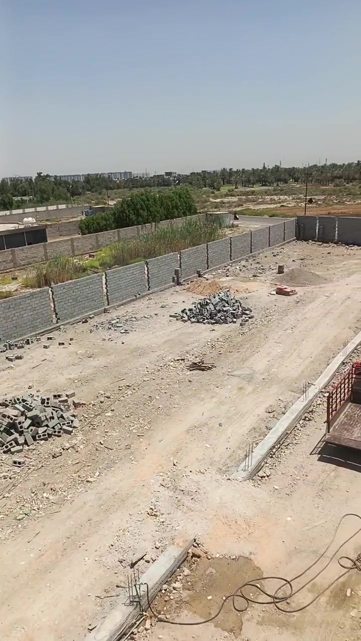 سلام عليكم 
📌 :ابو جبل للمقاوالات 👷🏻✅

📌:البناء وترميم وشراف 
نشتغل سياجات مزارع سعر متر 175✅

📌والمسابح يبدي سعر متر من 500الى 650.✅

📌:والبناء الهيكل بيت سعر متر 200,
وتشطيب يبدي سعر من 400الى 550✅✔️

عنواني بغداد 
ستفسار وتساب☎️ ‏‪***********‬‏✅
