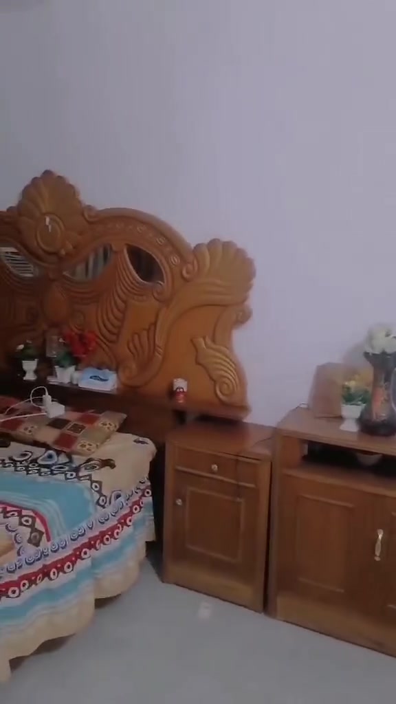 غرفه نوم مستخدمه نضافه ٩٠بالميه صاج ثقيل سعر 600وبيه مجال ***********

