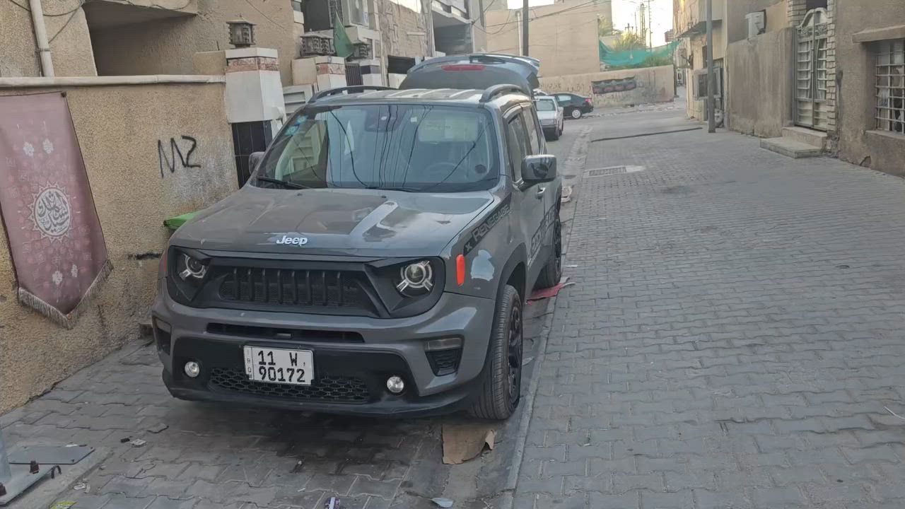 السلام عليكم جميعا  جيب رينجد موديل ٢٠٢٠ مكينه ٢٤٠٠ لون سمنتي ماشيه ٦٣ الف لداخل جلد لونين  بيهة نقص كلوب مال لايت  وطبله  لجهة  ليمنه   وبدل بيهة واشر قبق  ولفات  واشر كازكيت  بس ما مجفته  بس مبدل تخم تاير جديد  باتري  جديد   لبجم مالهة  محدث  وفول  موصفات  عده لفتحه  يشهد الله  لو ما محتاج  ما ابيع السعر المطلوب 110 وبيهة مجال بسيط مكاني بغداد الجديدة  شارع المسبح  الحادث موضح بالصور  الموبايل ***********
