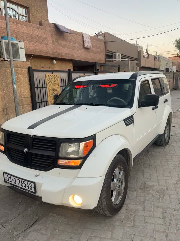 السلام عليكم دوج نترو 2009رقم بغداد باسمي رقم انكليزي  بغداد الزعفرانيه كير محرك حداده تبريد كولها جديده زنون  شاشه كامره خلفيه  دوشمه كشنات وارضيه تخم تاير جديد باتري جديد سقف كنتاره معه روز رايز حقيقي الف حبه بيها 200حركه ولون  اناره داخليه اربع بوب معه اناره ارضيه  بيها 3قطع صبغ بنيد لئن جارد وباب السائق والجاملغ بدون دواخل فقط صبغ حادثها بامريكا  سيارة حلوه جدا تو ويل  بيها فتحه فيت بم ملاحضه السياره متعوب عليها متصرف عليها الف 
***********
