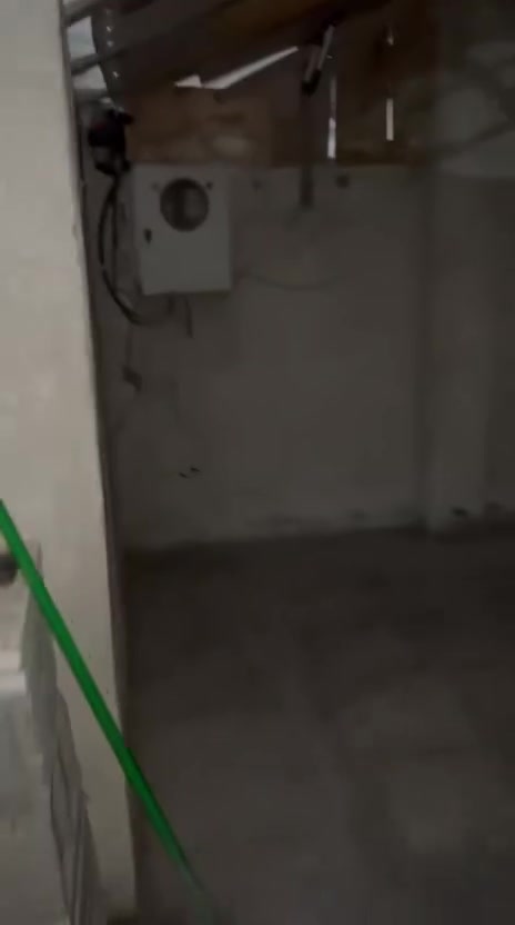 🏡✨ بيت للإيجار – فرصة مميزة في حي الإعلام ✨🏡

📍 الموقع: بغداد – حي الإعلام – شارع اليمامة

🏠 تفاصيل البيت:
✔️ 3 غرف نوم
✔️ صالة
✔️ مطبخ
✔️ حمّام
✔️ مناسب للعوائل

✨ مميزات العقار:
✔️ موقع هادئ ومطلوب
✔️ قريب من المدارس والأسواق والخدمات
✔️ جاهز للسكن مباشرة
✔️ مناسب للعائلة الباحثة عن الراحة والاستقرار

💰 بدل الإيجار: 700 ألف دينار شهريًا

📞 للاستفسار والمعاينة واتساب:
***********
#بيت_للإيجار
#حي_الإعلام
#شارع_اليمامة
#عقارات_بغداد
#إيجار_بغداد
#بيت_سكني
