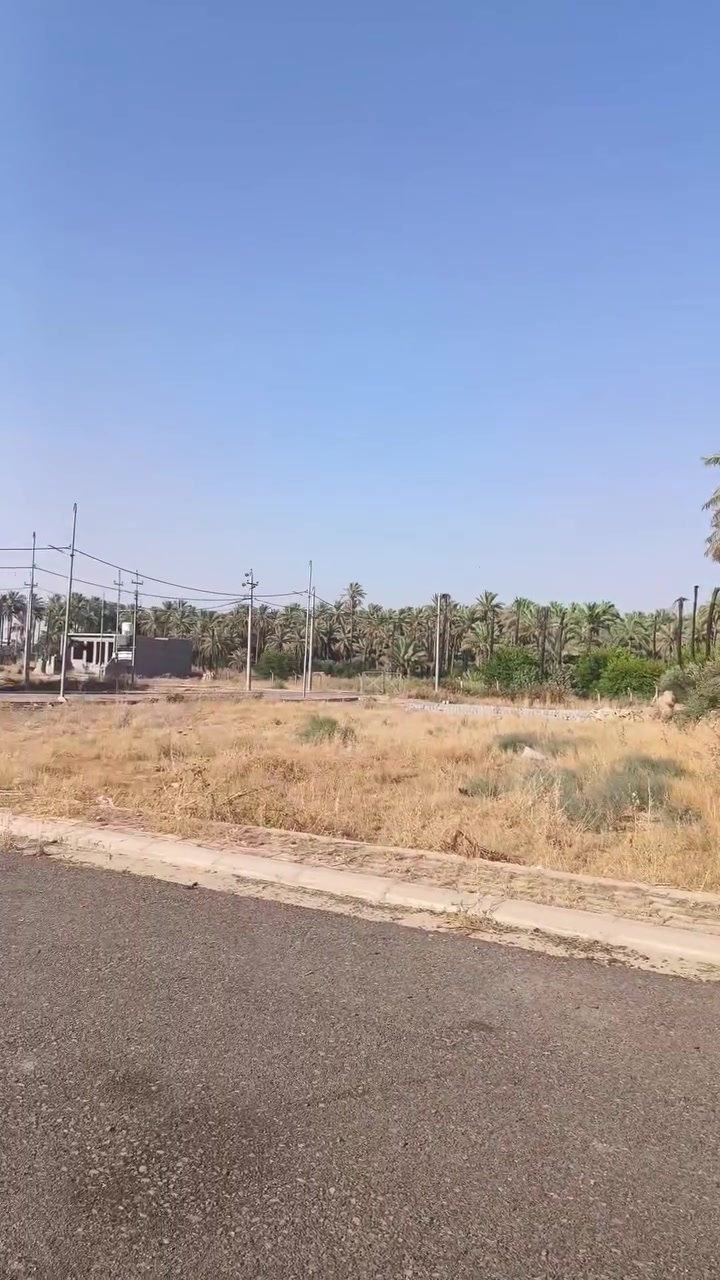 🏡 فرصة مميزة لامتلاك قطعة أرض في خانقين
📍 الموقع: ديالى – خانقين – خلف مسبح مرواري
🔹 المساحة: 165 م²
🔹 الواجهة: 10 م
🔹 النزال: 15 م
🔹 نوع السند: طابو زراعي
✅ المنطقة مخدومة بالكامل:
شارع مُبلط
شبكة ماء
مجاري
💰 السعر المطلوب: 36 مليون دينار
🤝 قابل للتفاوض مع الجادين فقط
📞 للاستفسار والتواصل: ***********
لا تضيع الفرصة... موقع مميز وسعر قابل للتفاوض.

