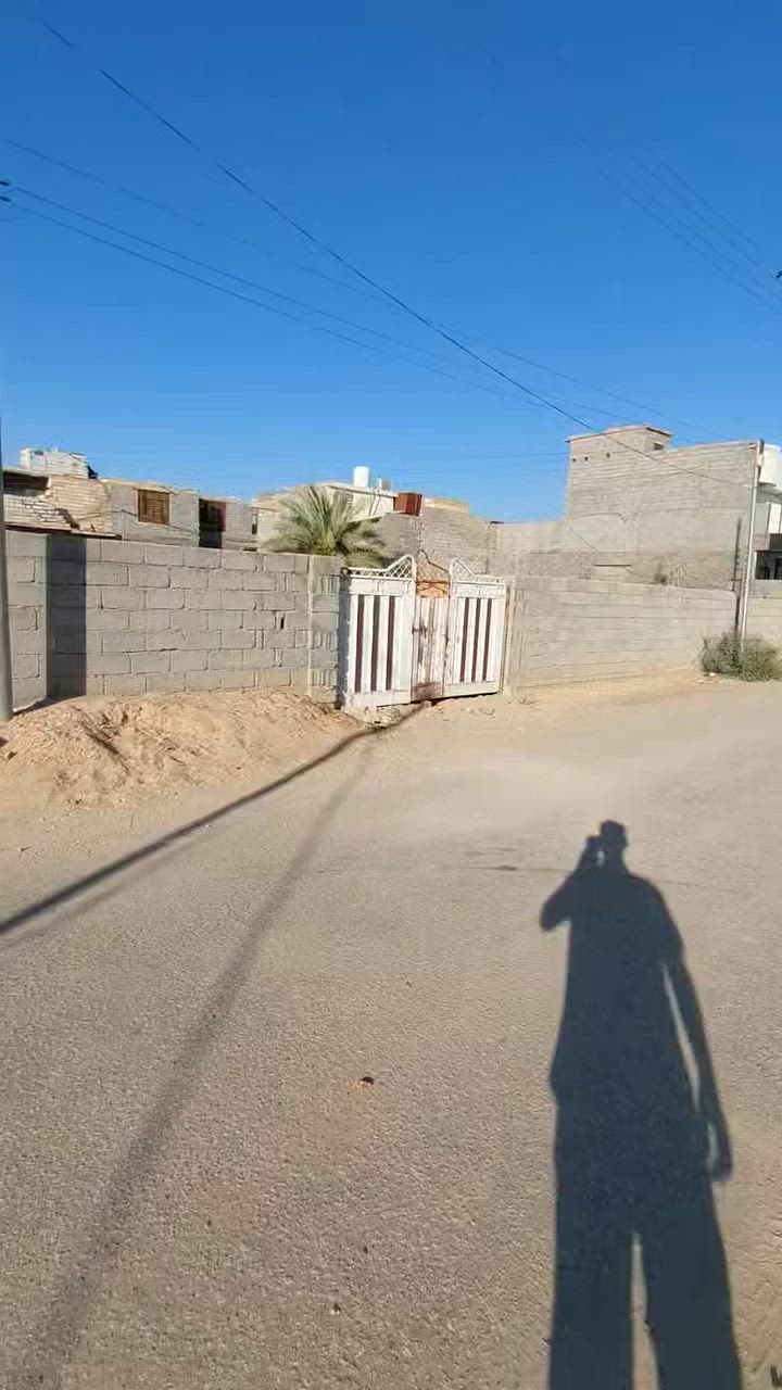 سلام عليكم 

قطعه ارض البيع المساحه ٣٥٠ متر الوجه ١٥ متر 

عنوانه كربلاء البوبيات حي الزهراء 

نوع العقار طابو زراعي سند ٢٥ قرار محكمه 

يتوفر جميع الخدمات شارع عرض ١٠ متر 

تبعد عن الامام الحسين ع ٤ كيلو متر 

الاستفسار الاتصال على الارقام التاليه 

***********

***********
