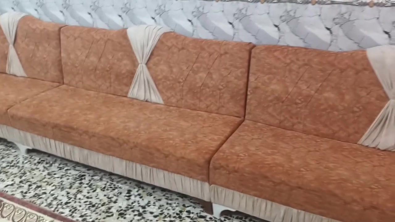 السلام عليكم ديوان ١٩ مقعد بحالة جيدة محتاجين ونريد انبيعه مكان الحسينية سعر ٤٠٠ ***********
ملاحظه الله شاهد فصلنا ٨٥٠
