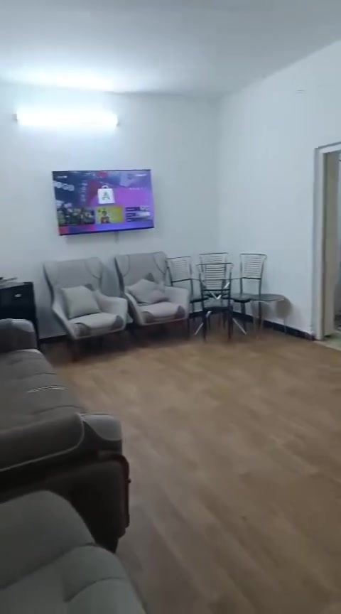 شقه مؤثثه للأيجار الدوره المعلمين غرفة نوم وصاله ومطبخ وخدمات 600 الأستفسار ***********
