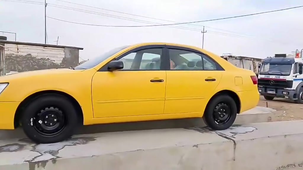 يالله سلام عليكم سوناته 2008 السياره جاهزه مكينه وكير مكينه 2400 تبريد حداديه تخم تاير لايت زنون مصفره هيئه ومرور سنويه بسمي شخصين السياره جاهز بوجهك لشغل حساسات كله بلاد السعر الاتصال علئ الرقم ***********خاص ماجاوب
