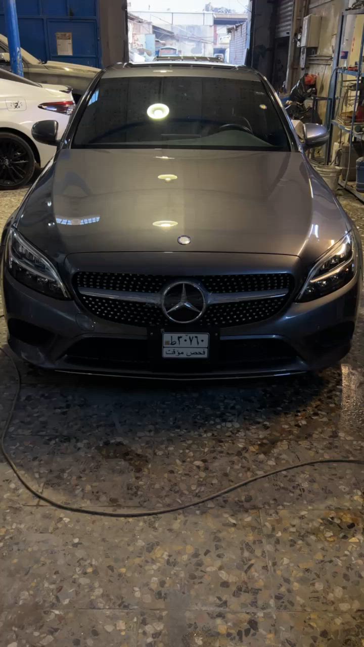 كراج سيد سليم الصباغ 
دائماً يقدم لكم افضل الخدمات التي تخص سيارتكم 
صبغ🚗 سمكرة🏎️بولش عناية متكاملة 
علي سليم الصباغ ***********
هلا، وين موقع الكراج بالضبط بأي منطقة/محافظة حتى الزبون يعرف يوصل إلكم بسهولة؟: 
الشيخ عمر قرب معمل الخياطة العسكري 
شنو نوع الخدمات المتوفرة بالتفصيل: صبغ كامل لو جزئي، سمكرة، بولش، وتصليح حوادث؟: 
صبغ بالفرن الحراري سمكرةبطريقة PDR بولش وعناية 
شكد وقت الإنجاز عادةً لكل خدمة، وهل عندكم حجز مسبق لو استقبال مباشر؟: 
يوجد حجز وقت الإنجاز يعتمد على حجم الضرر 
هل الشغل يشمل كل أنواع السيارات لو فقط سيارات معيّنة، وبيكم خبرة بسيارات الموديلات الحديثة؟: 
جميع أنواع السيارات الحديثة والكلاسيكية 
أكو ضمان على الشغل أو إعادة تصحيح إذا ما طلع الزبون راضي؟: 
ضمان قبل كل شي 