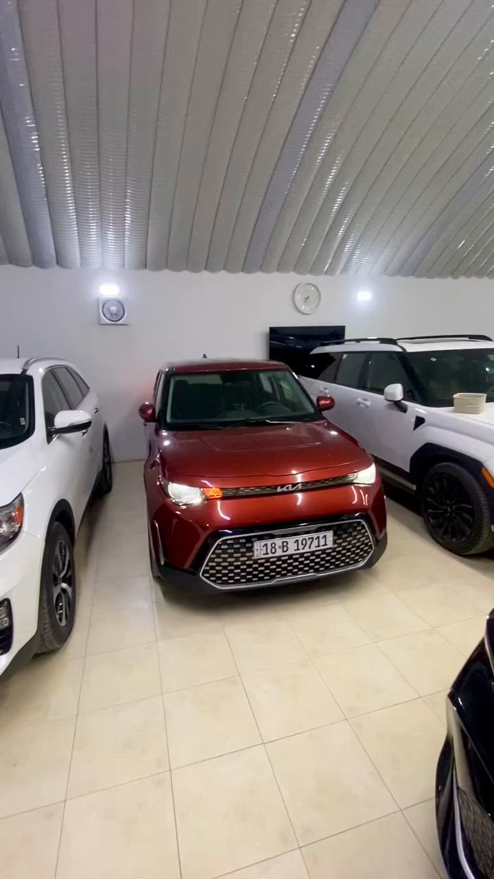 Kia soul 2024
كيا صول 2024 
جميع التفاصيل مذكورة في الفديو 
للأستفسار
أمير جميرا 
***********
