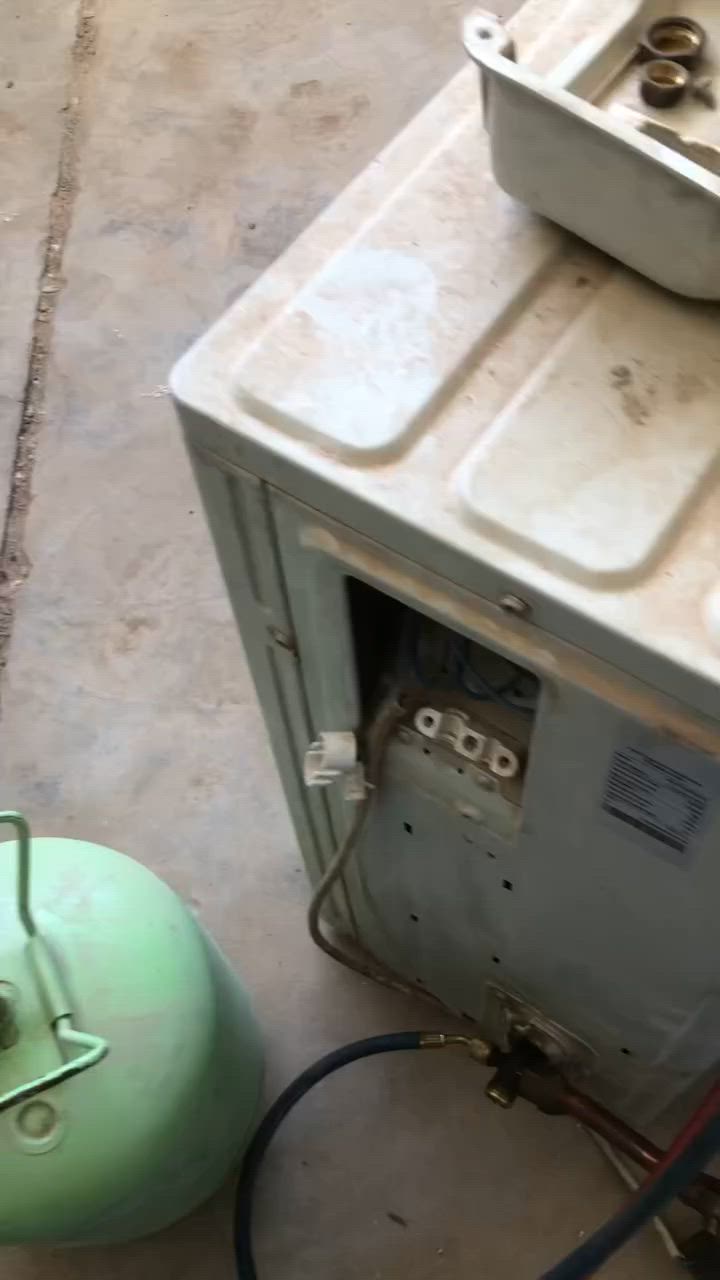 شحن غاز R 22
تنصيب + غسل  +صيانة 
*********** 📞
صوب الخسف
