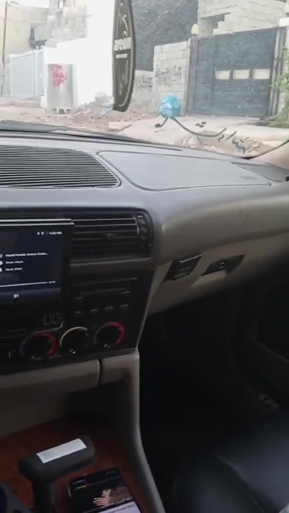 Bmw بێ تەعمیر بیلاد شەریکە
سلام علیکم خوای گەورە بە هەموو کەسێکی ببەخشێت بی ئێم ٥٢٨ شتی دانسقەو جوان تاقانە مۆدێل ١٩٩٤ فول مواسەفات تەنها پەردە نییە سڵاید چوار جامی کارەبا کوشن جلد تەبرید لەسەر سویچ پێش پان شاشە ئایپاد ئیمپریفایر سوکان فۆرمیکا دەشبوڵ ئێرباک گێڕ ئۆتۆماتیک بیلاد سەیارەکە دەسکاری ئاڵپینایە 
تاخم پێش و دوای تازەیە تایەی تازەیە ویلی ئێمی دوو سایزی لەسەرە تایەی دواوەی ٢٤٥/٥٥/١٧ تایەی پێشی ٢٢٥/٤٥/١٧ تایەی  دواوەی زۆر پانە  سەنەوی تاکو ٢٠٢٨ مانگی ٥ تازەیە گێڕ مەکینە تاخم پێش تاخم دوای تەحویل خرامە هەمووی بەشەرت 
ماشااللە لە قووەتی سەیارەکە زۆر زۆر بەقەوەتە 
٣ پارچەو نیوی بۆیاغە بەبێ دەعم بەبێ لێدراو تەنانەت ماچشی نییە سەقف و شانی بەشەرت نوکە دەرزی نییە زۆر نەرم و کپە وەک سەیارەی تەعمیر کراو نییە هەموو شتێکم نوسیوە 
سعری قوفڵی 🔒 ٨١ گەڵایە بۆ مەعمەلە تەلەفون مەکە ڕێز و حورمەتم هەیە بۆ هەمووتان 
***********
***********
ناونیشان کرکوک
