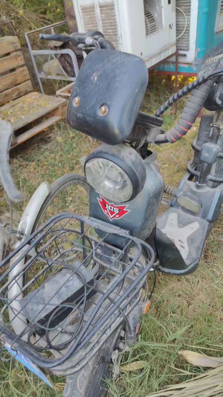 بايسكل شحن عاطل متروك 100 نهايته


**إذا كنت صاحب هذا الإعلان وتريد حذفه لأي سبب، رجاءا أرسل رسالة إلى الدعم الفني**