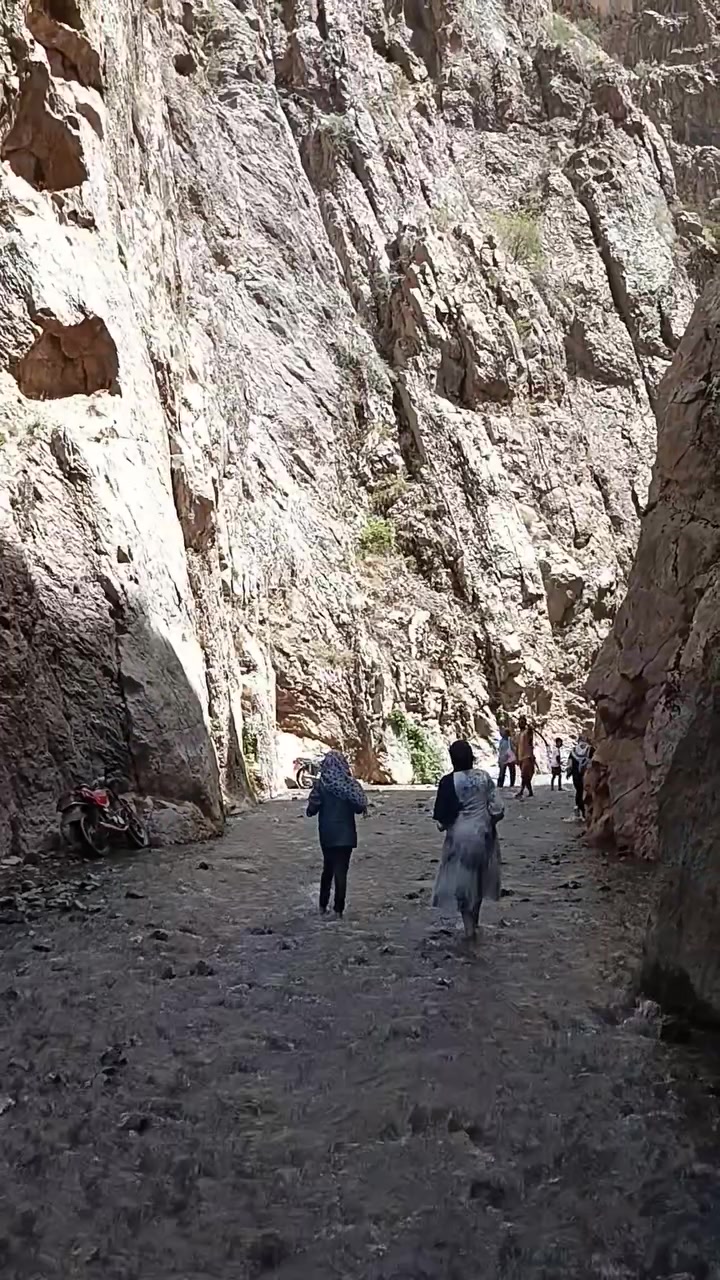 🌹بسمه تعالئ🌹
✈️سفرة الى ايران
قم ♡ مشهد ♡ شمال ايران جالوس رامسر جواهردة
مدة السفرة( ١٢) ايام
يوم ( 11 / 8 ) ٤ ايام مشهد ٤ ايام قم ٣ ايام شمال ايران مع ثلاث وجبات طعام          🔥في مشهد
ذهاب طيران ✈️ الى مشهد جولات سياحيه ودينيه  ثم قطار 🚅 الى قم ثم الى الشمال وباص 🚎 الى مهران ثم الى بغداد ♡ كل هاي (500) الف واذا بدون شمال( 350) الف للحجز الاتصال على الارقام التاليه
( ***********)
( *********** 
ياسين العلاق
بغداد.. البلديات.. الصحفين
ملاحظه. الطفل دون 5 سنوات فقط مبلغ الطائرة
