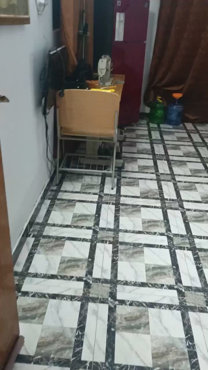 نصف قطعه للبيع ركن علة شارع ٦٠مساحتها ٧٢مع السبالت ٤ للتواصل على الرقم‏‪***********‬‏
