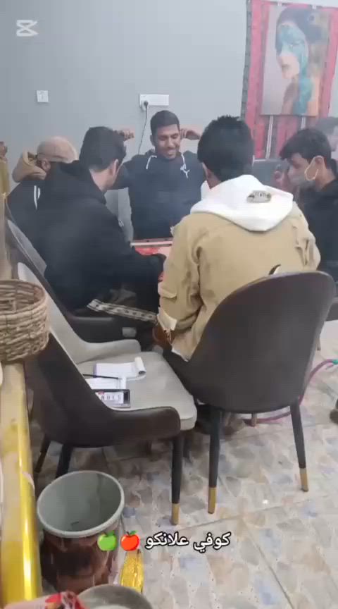 سلام عليكم كوفي البيع  ٣طوابق ايجار ٦٠٠ بيع بسبب ضروف كهوه تشتغل خير من الله  مكاني الوفلي اليحب يستفسر ع سعر يتصل ع هذا رقم ***********
