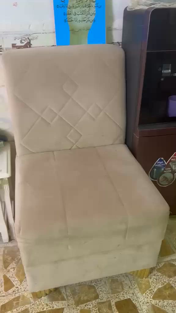 ديوان للبيع نضيف كلش سعره 250 وبيه مجال


**إذا كنت صاحب هذا الإعلان وتريد حذفه لأي سبب، رجاءا أرسل رسالة إلى الدعم الفني**