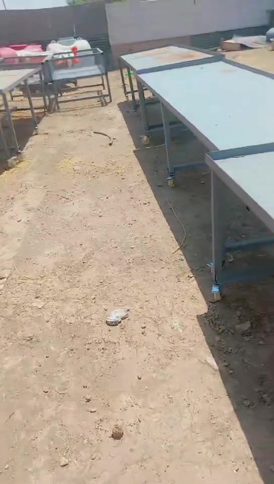 سلام عليكم شباب  اغراض علوه ما مستخدمات اقل من اسبوع العدد 10 نيوزل اثنين مال اسماك و٨ مال مخضر نيوز جديده التايرات حجم كبير القياس ثلاث مترات العرض متر وطول ثلاث مترات الارتفاع متر بغداد حسينيه الراشديه  رقام *********** تصال واتساب ***********

