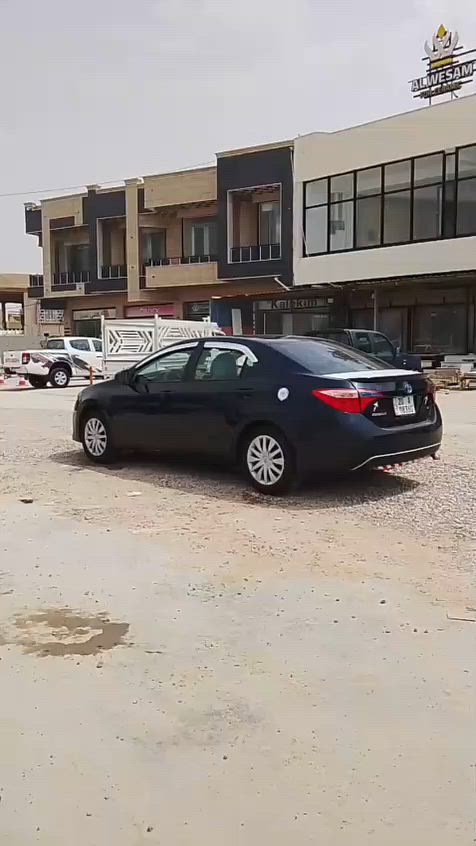سلام عليكم كورلة لبيع سيارة حلوة نظيفة حادثهة قبق جنطة جاماغ بارد شوية بل باب مكان سيارة ديالئ 125 بيهة مجال ***********
