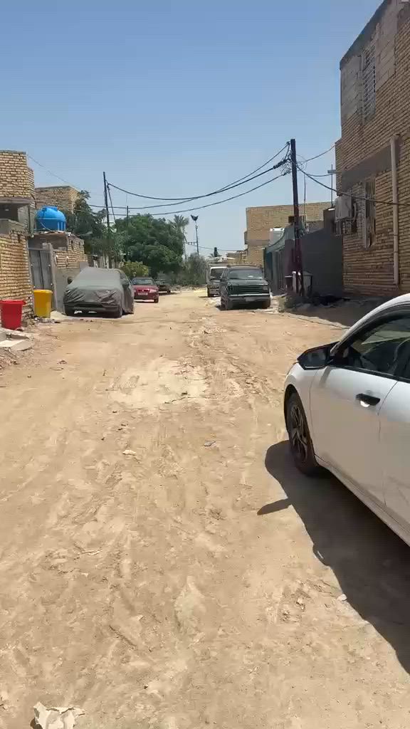 دار للبيع زراعي مساحة 100مً ركن طابق واحد قرب مستشفى التركي
على 3 شوارع  مكانه مميز وحلو 💯

بناء نضيف وكونكريت مسلح وبي وصل تطويب 

يحتوي على غرفتين وستقبال وصاله ومطبخ وصحيات 

السعر 70   وبلاش وفرصه ماتتعوض كموقع  

مكتب التميز للعقار 🏘️
الشموخ قرب جسر مسات📍

ستفسار ☎️***********

