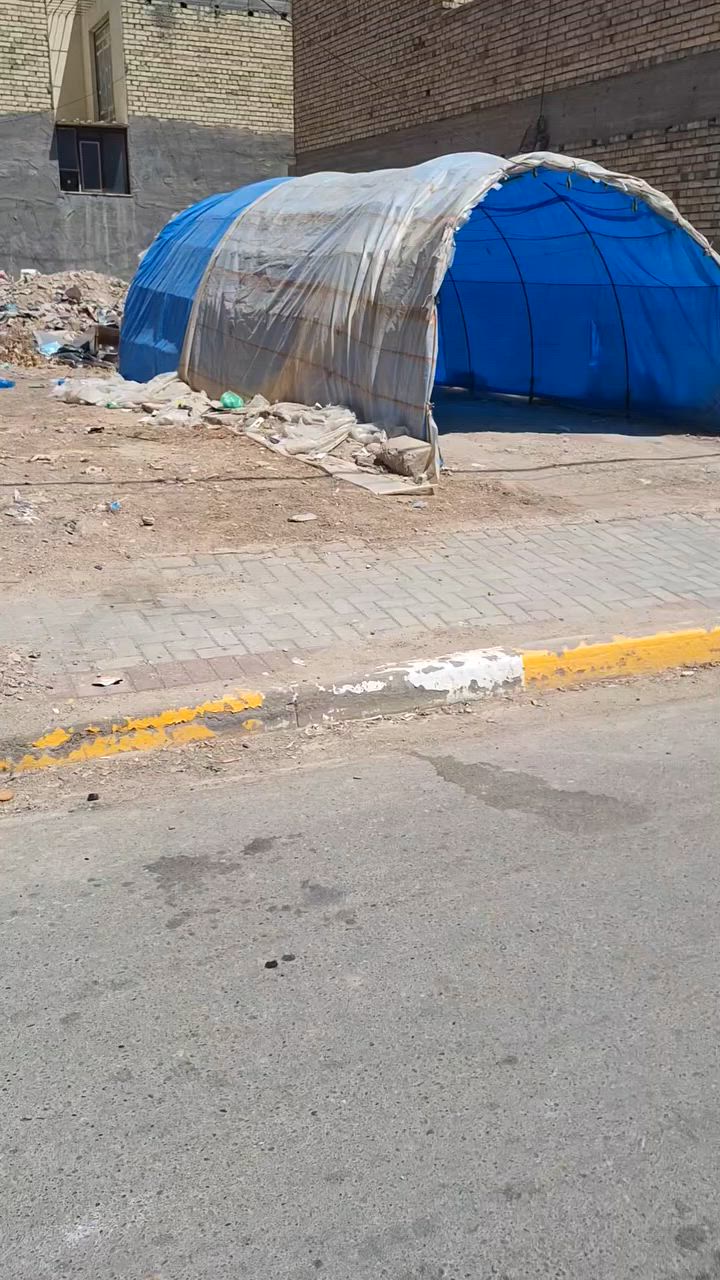 السلام عليكم عندي قطع بحي العسكري وجهي ١٠متر والنزال ٢٠ متر طابو صرف الاستفسار عله الرقام *********** ***********
