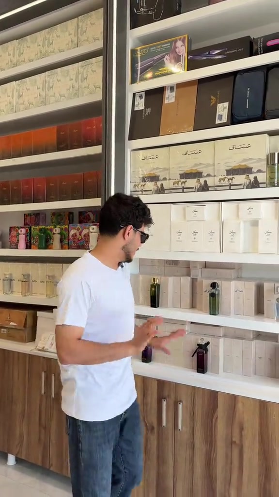 كافه عطور سير فرانسيس متوفره في كولد براند للحجز ***********
