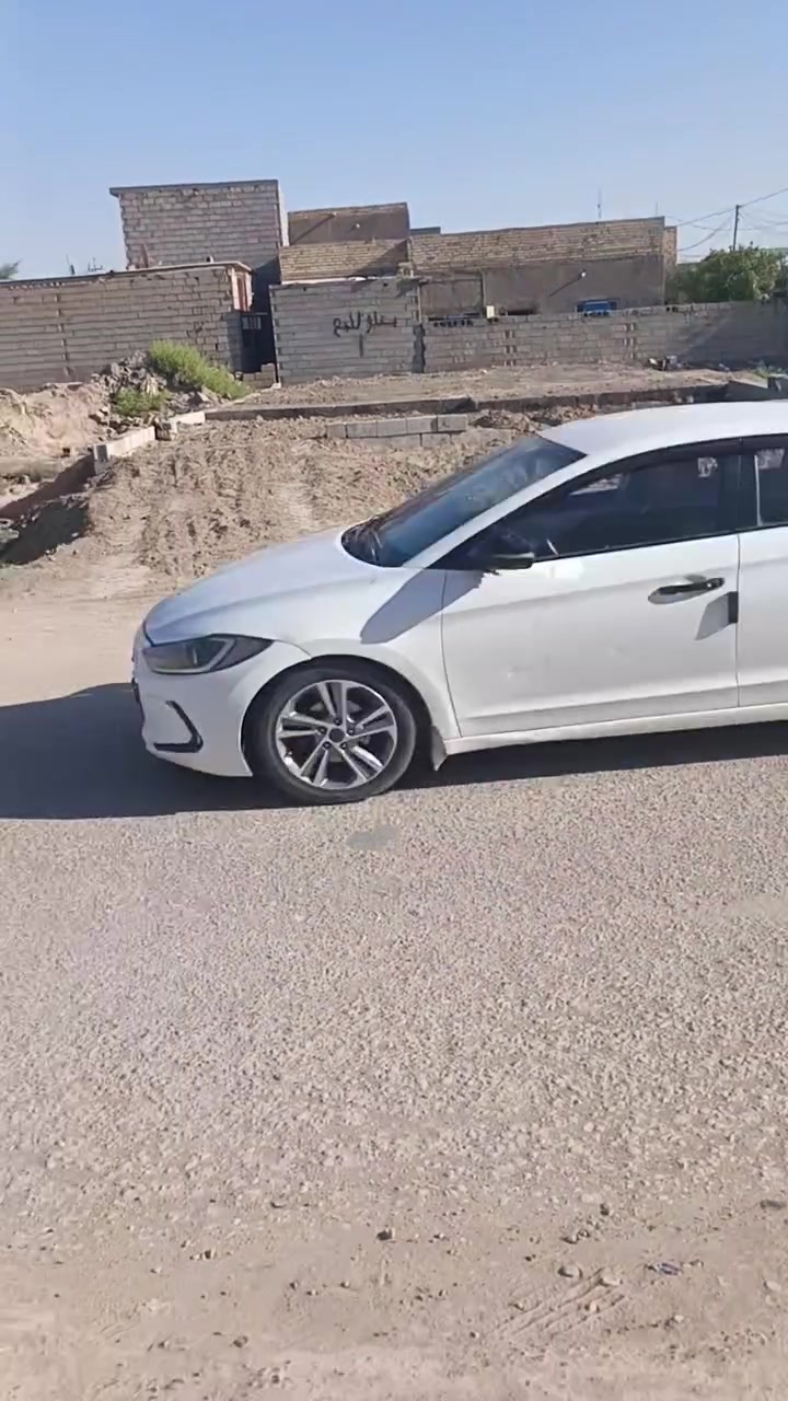 قطعه للبيع بيه بتلو المساحة / 250
الموقع حي فهمي خلف مستشفى الإمام ع/ 
للاستفسار أو الاتصال / ***********
***********
