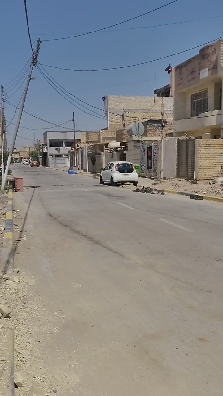 بيت طابقين 
الدار للبيع طابو زراعي سند 25 سند منفصل لا مشاع ولا اسهم  البلديات حي الامير 
المساحه 150 متر 6*25
طابقين نفس الخريطه 3 غرف نوم 3 حمامات صاله عدد 2 مطبخ عدد 2
منطقه تبليط ومي ومجاري وكهرباء ومدارس قريبه للاستفسار
***********